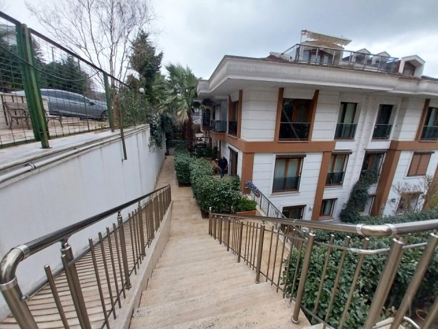 3+1 DUPLEX APARTMENT FOR SALE ON THE GROUND FLOOR IN ISTANBUL SARIYER MADEN