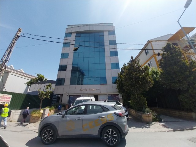 İSTANBUL ŞİŞLİ MECİDİYEKÖY MERİÇ PLAZA'DA KİRALIK İŞ YERİ
