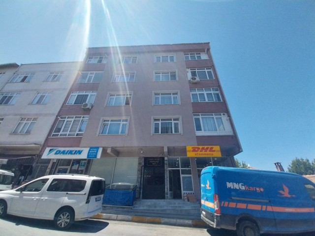 İSTANBUL SARIYER İSTİNYE'DE 2+1 KİRALIK BOŞ DAİRE