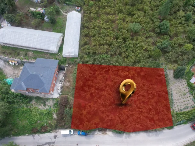 1021 m² plot of land with sea view for sale in Ortahisar Gölçayır