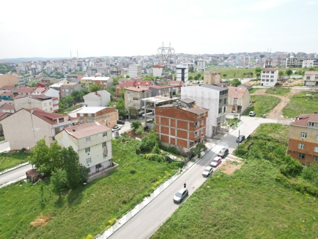 İstanbul Arnavutköy Merkezinde 245 m² Satılık Arsa