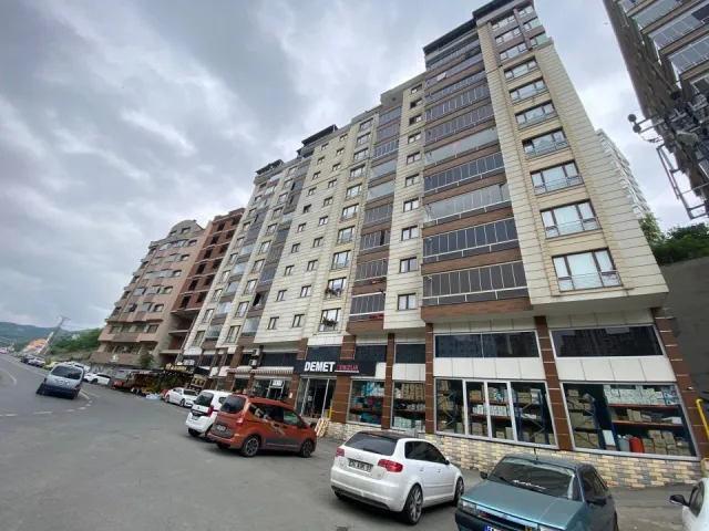 TRABZON AKYAZI PARK SİTESİ'NDE 3+1 SATILIK DAİRE