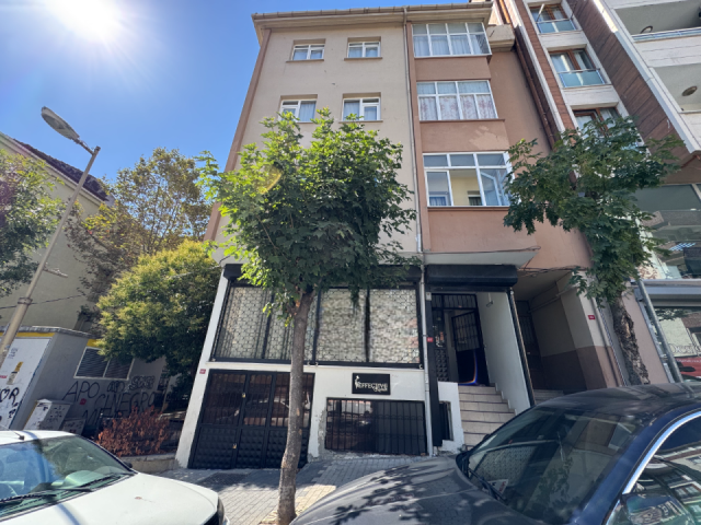 İSTANBUL ŞİŞLİ HALİDE EDİP ADIVAR'DA 2 KATLI KİRALIK İŞ YERİ