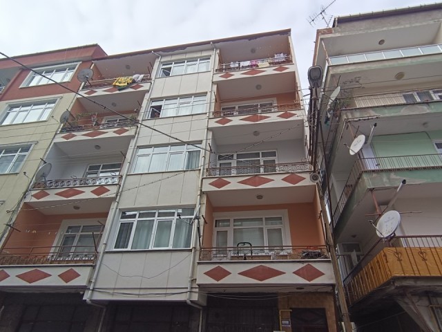 TRABZON AKÇAABAT YAYLACIK FOR SALE 2+1 SPACIOUS APARTMENT FOR SALE