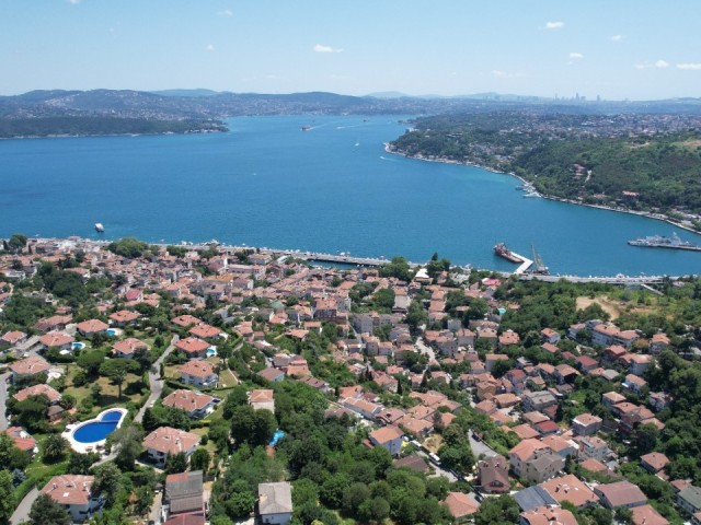 For sale: plot of land with Bosphorus view in Büyükdere, Sarıyer, Istanbul