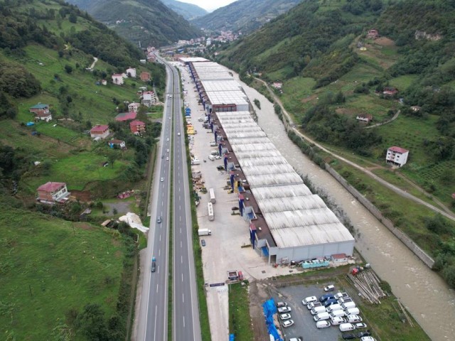 TRABZON MAÇKA YOLU ÜZERİ'NDE HEKİMOĞLU LOJİSTİK'DE SATILIK DEPO