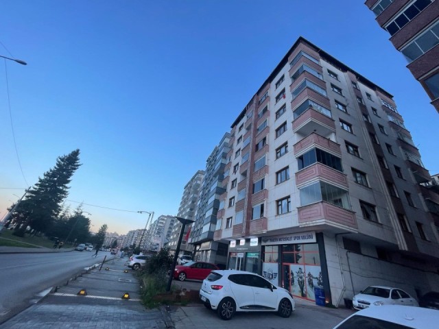 6+2 URGENT FOR SALE APARTMENT WITH SEA VIEW IN TRABZON NUMBER 1 BEŞİRLİ