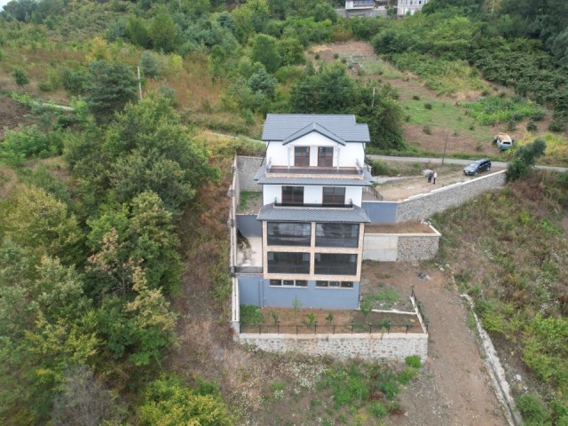 AKÇAABAT SEA VIEW 5-STORY CUSTOM-BUILT VILLA FOR SALE